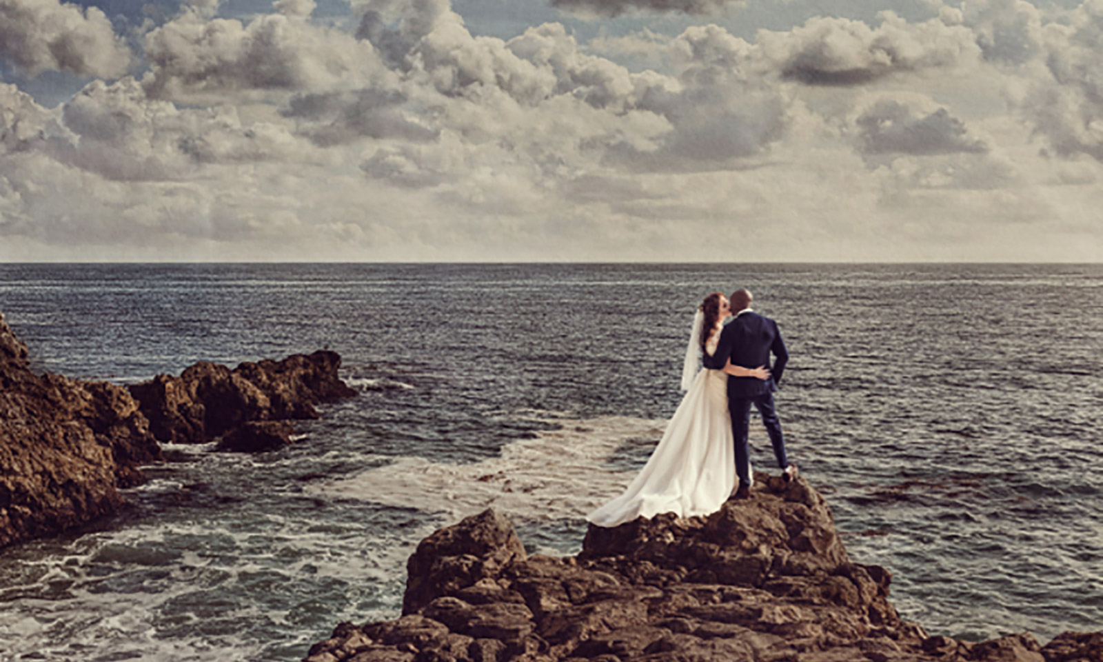 San Diego Wedding Photography by Holly Ireland Photography